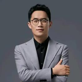 王腾（小米中国区市场部原总经理、REDMI品牌原总经理、REDMI品牌原发言人）
